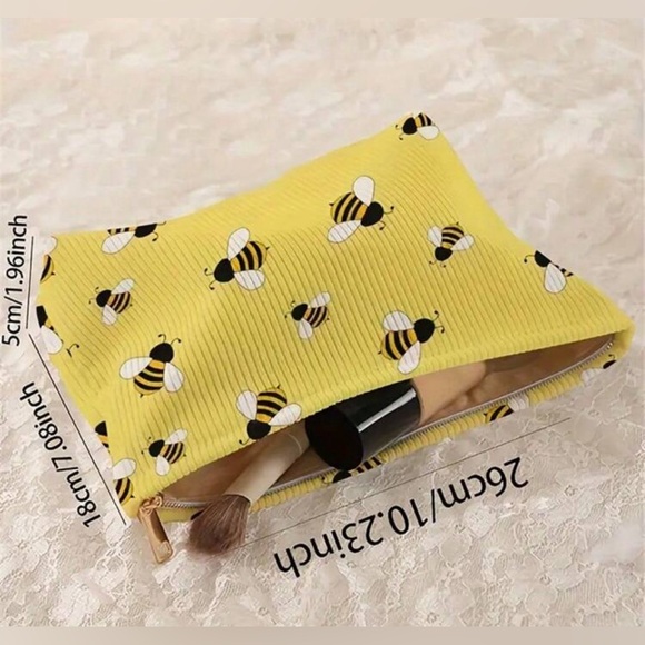 Bee Print Corduroy Makeup Bag, NWT - Picture 4 of 5